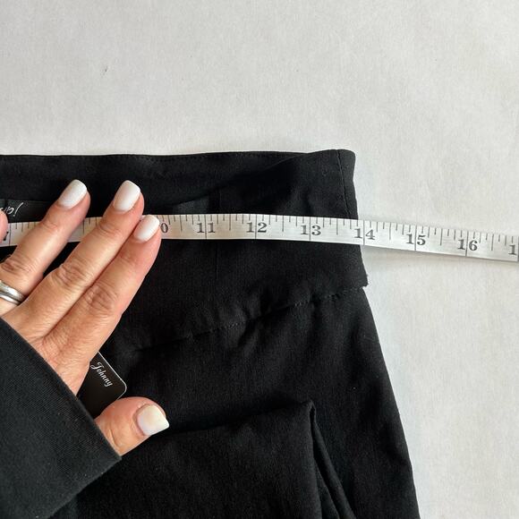 Tarse "UP" by Johnny Women's Capri Pants with Lace Hem Size Lg 8 NEW - Picture 10 of 16